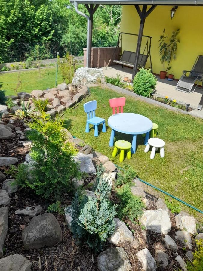 Apartamento Vseborky Dalovice Exterior foto