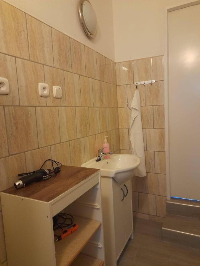 Apartamento Vseborky Dalovice Exterior foto