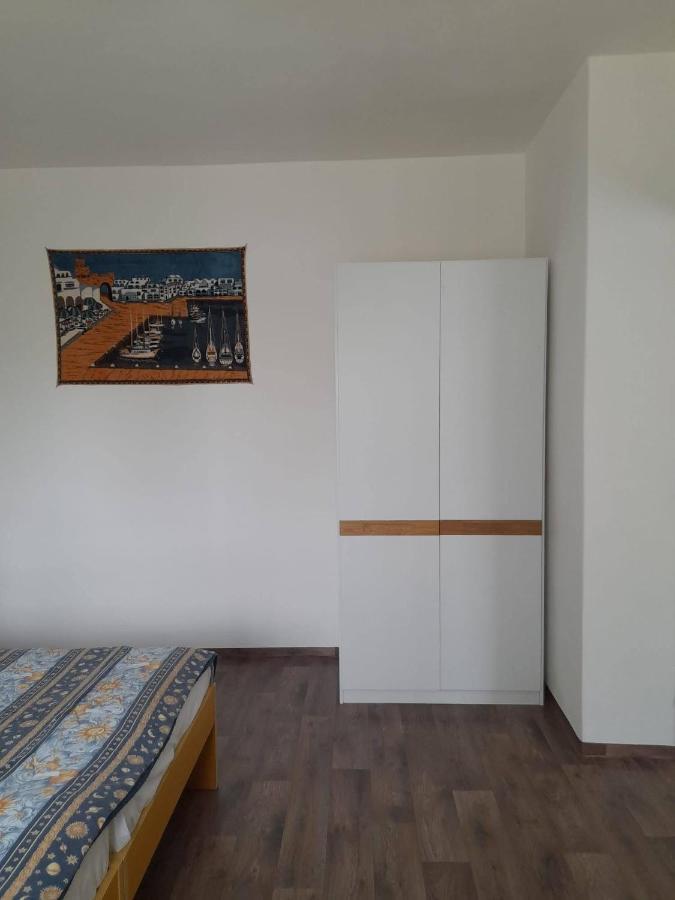 Apartamento Vseborky Dalovice Exterior foto