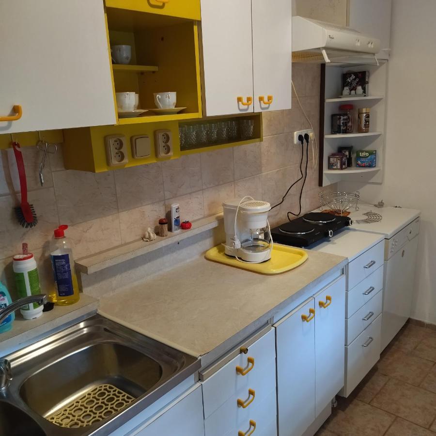 Apartamento Vseborky Dalovice Exterior foto